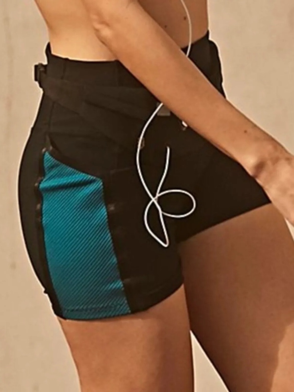 FP Movement Free People Ticket to Paradise Shorts Sz M Pockets Bike Training